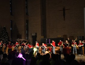 유소년 성탄제 사진 올립니다.

추가 사진은 네이버카페 빛사모 목동성당 사진첩에서 감상하실 수 있습니다. 카페주소 https://cafe.naver.com/mtcpic