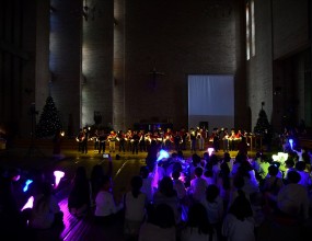 유소년 성탄제 사진 올립니다.

추가 사진은 네이버카페 빛사모 목동성당 사진첩에서 감상하실 수 있습니다. 카페주소 https://cafe.naver.com/mtcpic